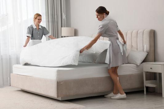 Profesionali apranga darbui restoranuose, viešbučiuose, kavinėse ir kt.