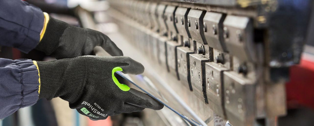 Darbinės pirštinės vyrams ir moterims. Guminės, odinės, medžiaginės, vienkartinės pirštinės darbui internetu.