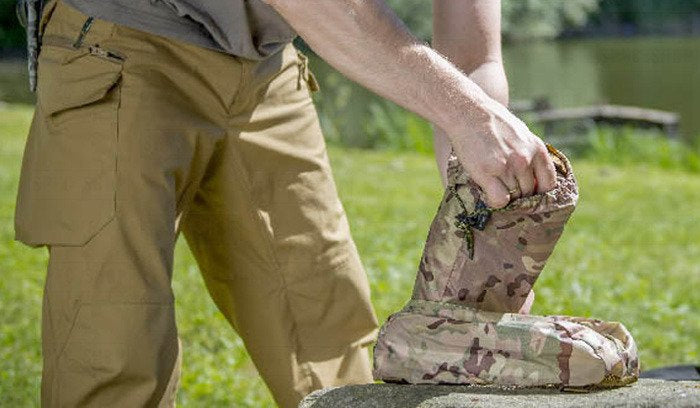 Maskuojančios spalvos tentas-pastogė Helikon-Tex Supertarp Shelter Cape – 3x3 m – Woodland