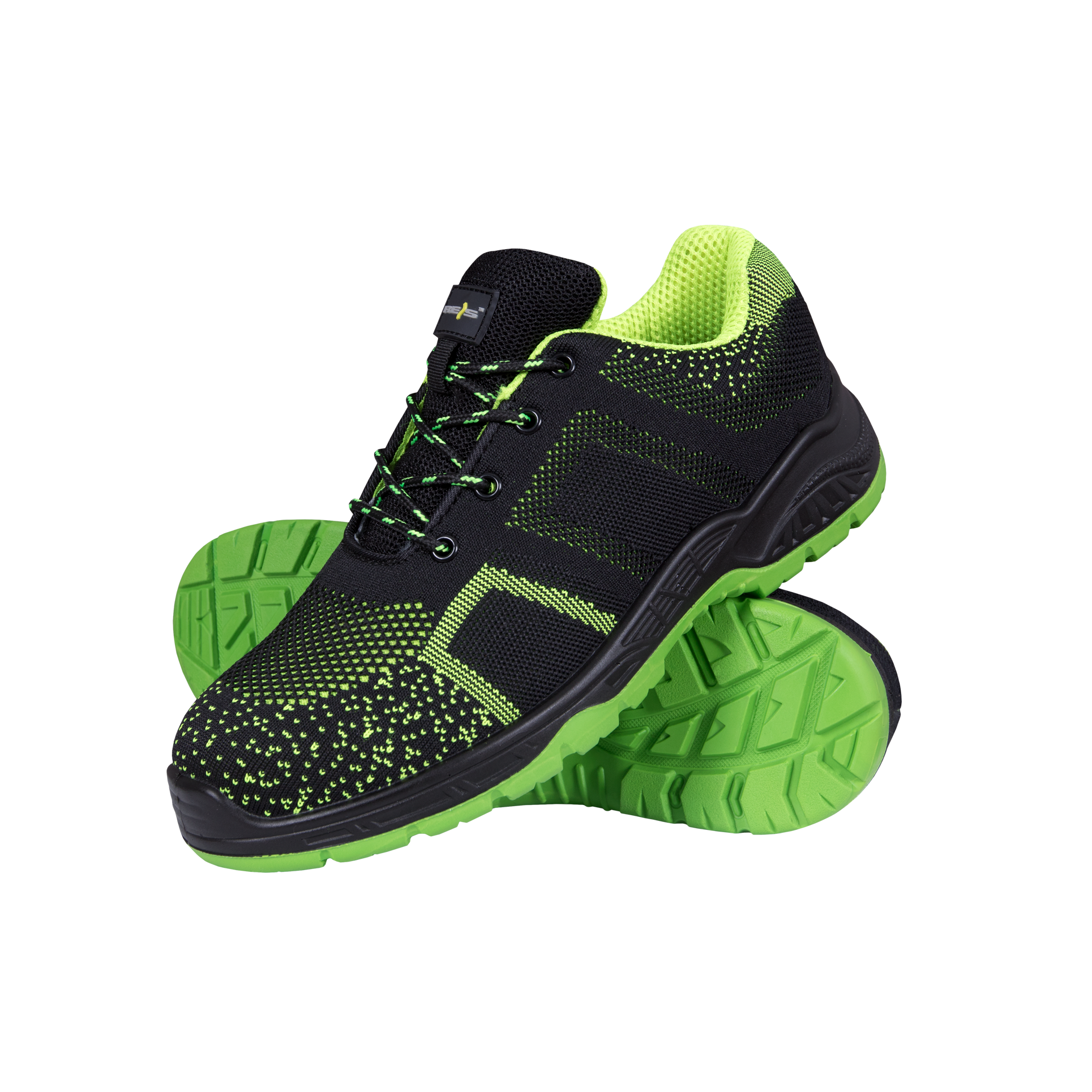 Moteriški apsauginiai darbo batai su pirštų apsauga ir nepradūriamu padu.