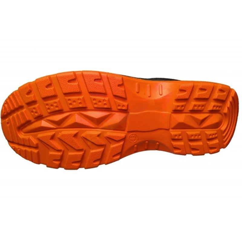 Šios kategorijos apsauginiai batai idealiai tinka tokioms pramonės šakoms kaip statyba, gamyba, nafta ir dujos bei transportavimas, kur darbuotojai susiduria su tokiais pavojais kaip krintantys daiktai, paslydimai, užkliuvimai. Dėl apsauginio pirštų dangtelio ir neslidaus pado jie tinka dirbantiems darbo vietose kur gali pasitaikyti krentančių sunkių daiktų.