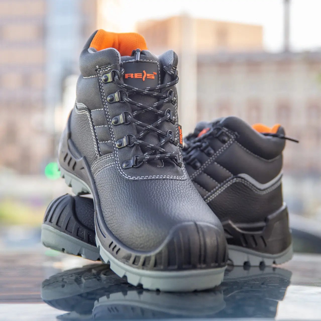 Moteriški apsauginiai batai