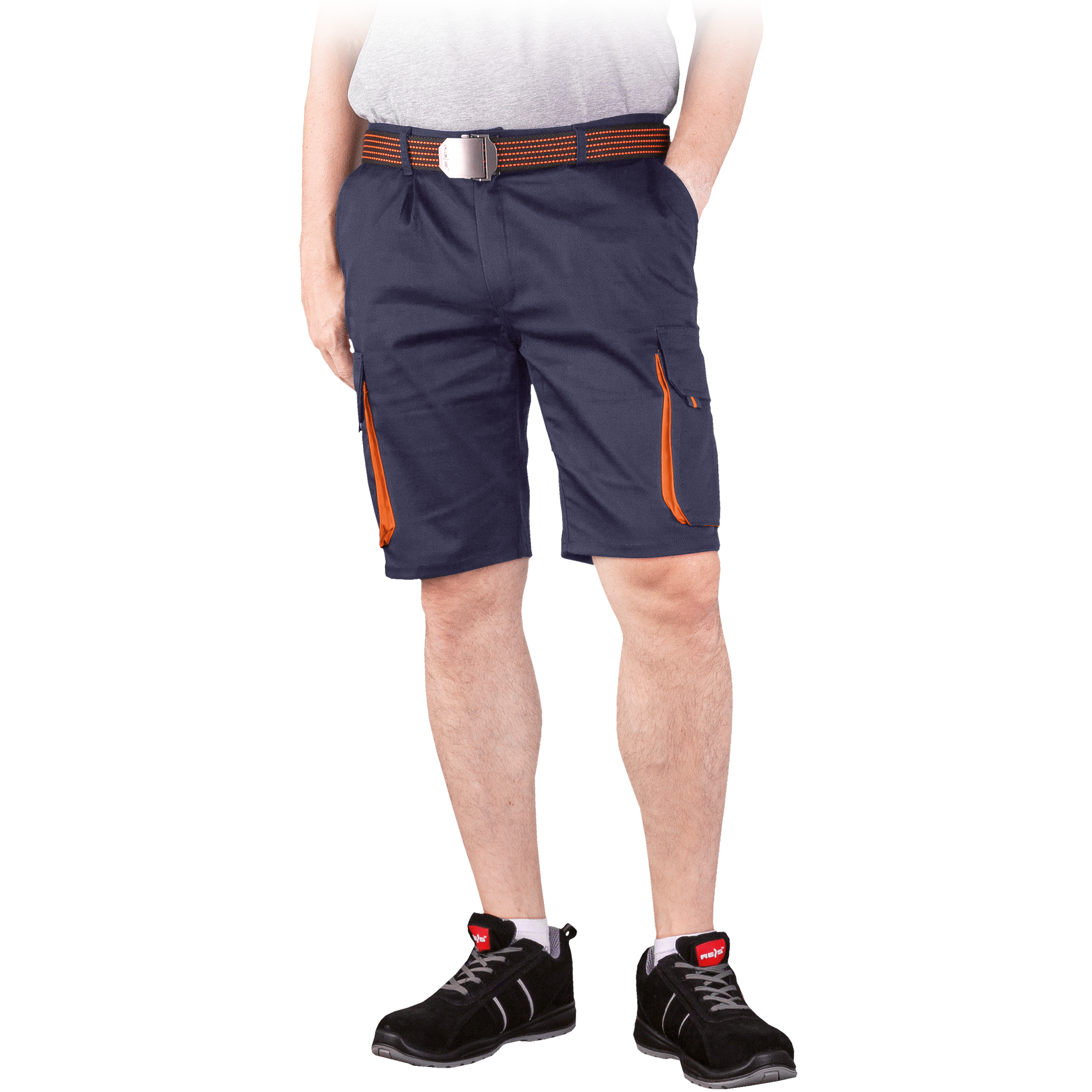 Elastingi darbiniai šortai, patogiam darbui šilto sezono metu. Nevaržo judesių. Patogios kišenės. Audinys neblunka intensyviai naudojant ir skalbiant. Tvirta medžiaga, sustiprinto daugiausiai besidėvinčios vietos.