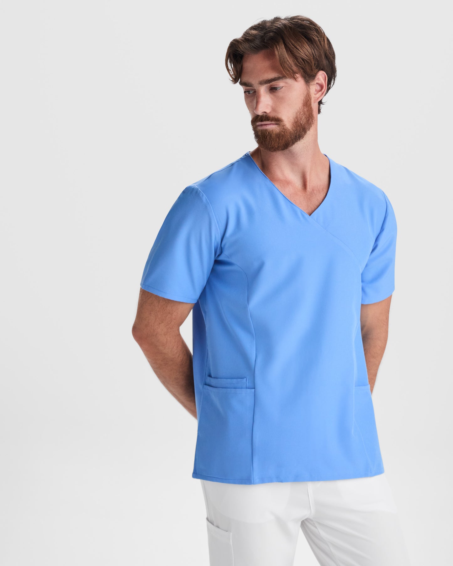 Itin patogus ir kokybiškas Unisex švarkelis FEROX, skirtas darbui medicinos sektoriuje (įvairių spalvų)