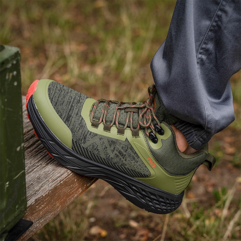 Men's active leisure shoes ETNA TREK