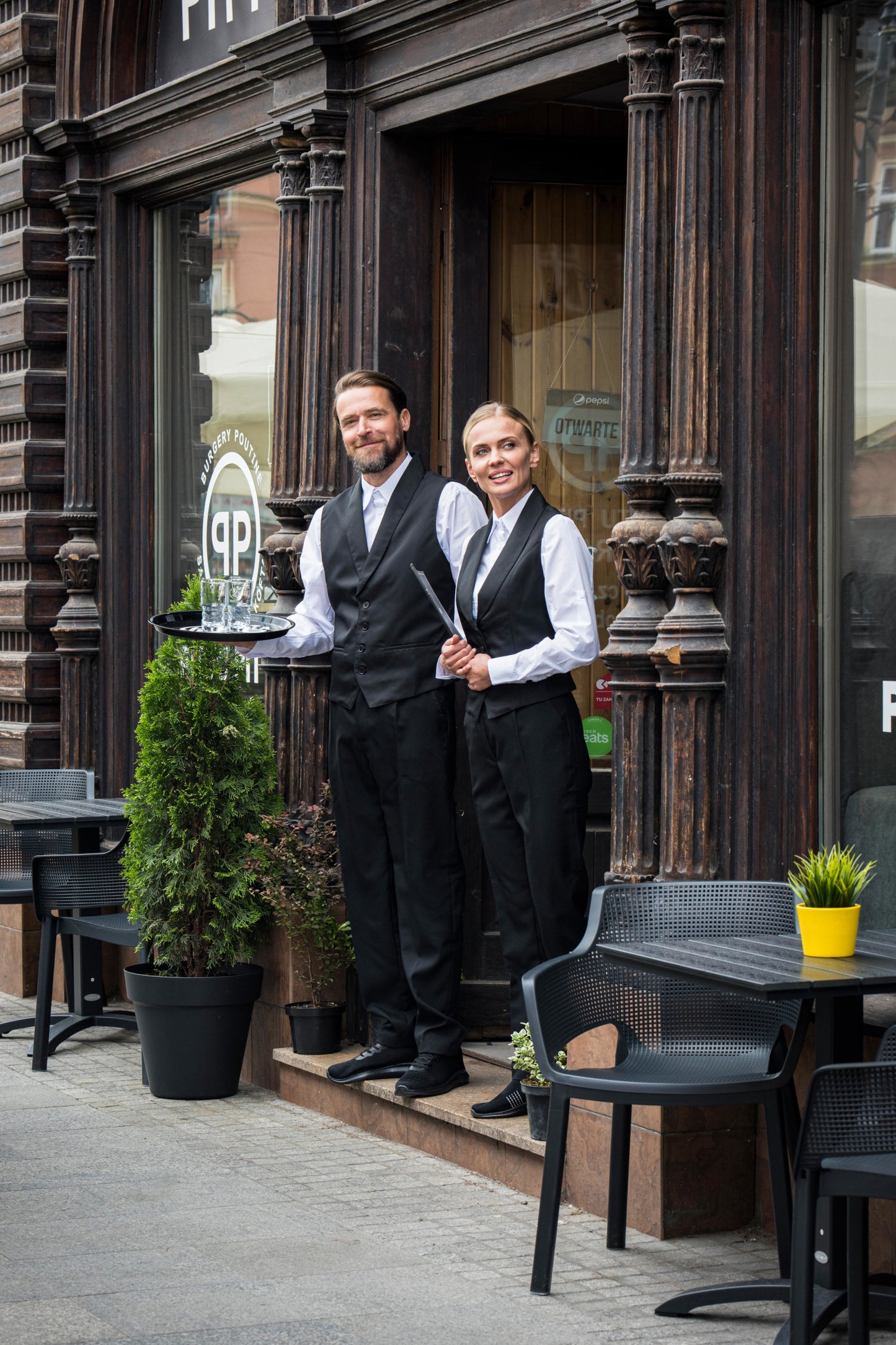 Moteriški darbo rūbai kavinėms, restoranams, kepykloms, padavėjams